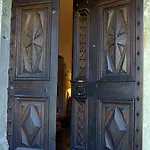 Chateau De Liviers * Lyas