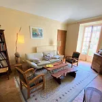 Bed and Breakfast Chateau De Liviers