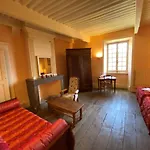 Chateau De Liviers Bed and Breakfast *