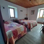 Bed and Breakfast Chateau De Liviers *