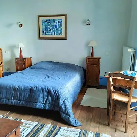Bed and Breakfast Chateau De Liviers *